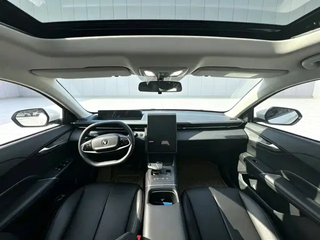 Changan Lamore — Фото автомобиля 4