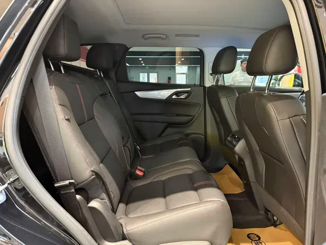 Chevrolet Trailblazer — Фото автомобиля 8