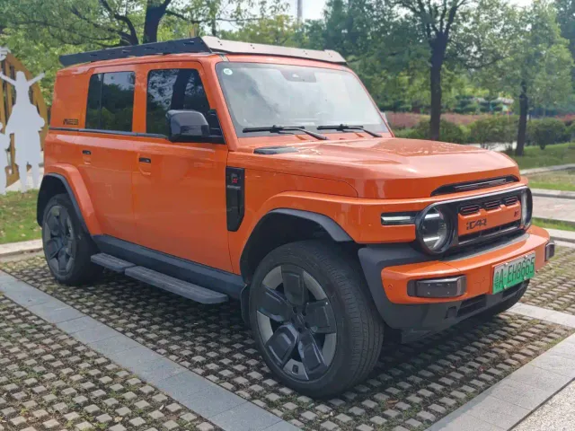 iCAR V23 — Фото автомобиля 3