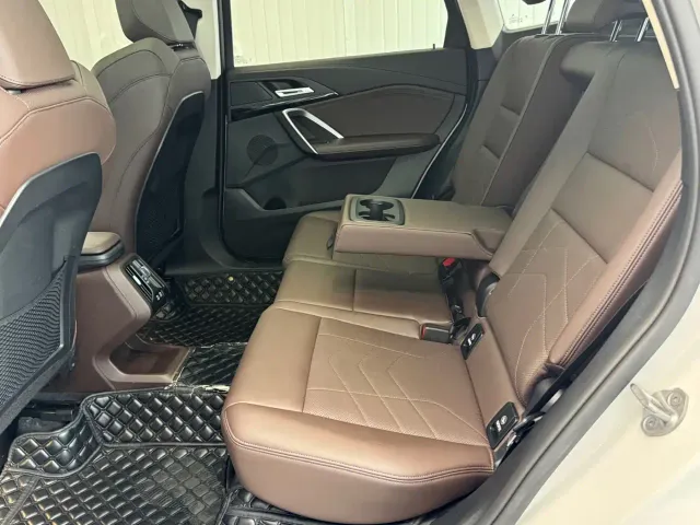 BMW X1 — Фото автомобиля 16