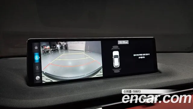 Genesis GV70 2.5T Бензин 2WD — Фото автомобиля 16