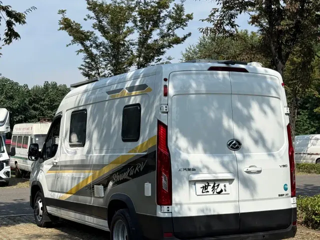 SAIC Maxus SAIC Maxus MAXUS V90 RV 2023 Traveller V90 Classic — Фото автомобиля 6