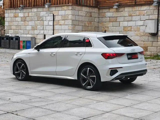 Audi A3 — Фото автомобиля 4