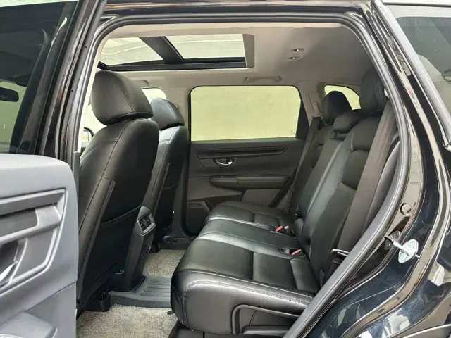Honda CR-V — Фото автомобиля 10