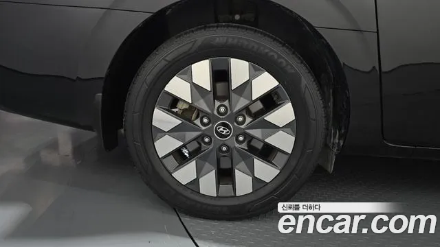 Hyundai Staria — Фото автомобиля 5