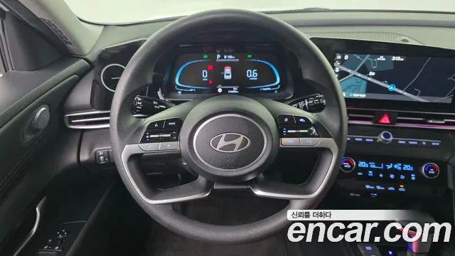 Hyundai Avante — Фото автомобиля 19