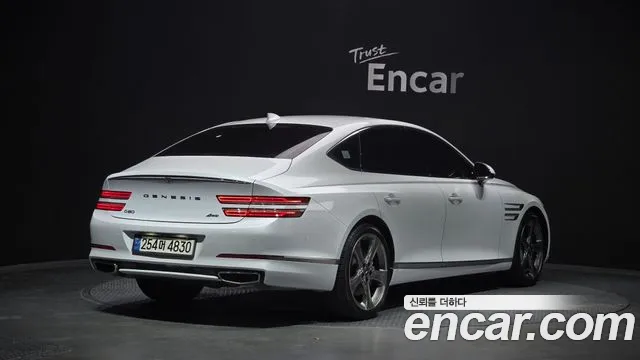 Genesis G80 Бензин 3.5 турбо AWD — Фото автомобиля 2