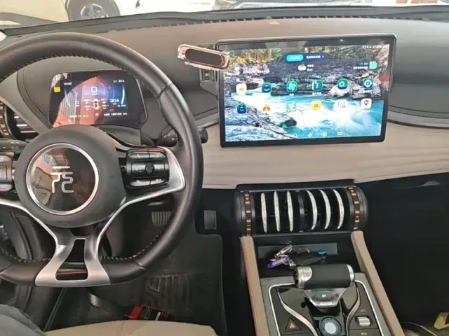BYD Yuan PLUS — Фото автомобиля 9