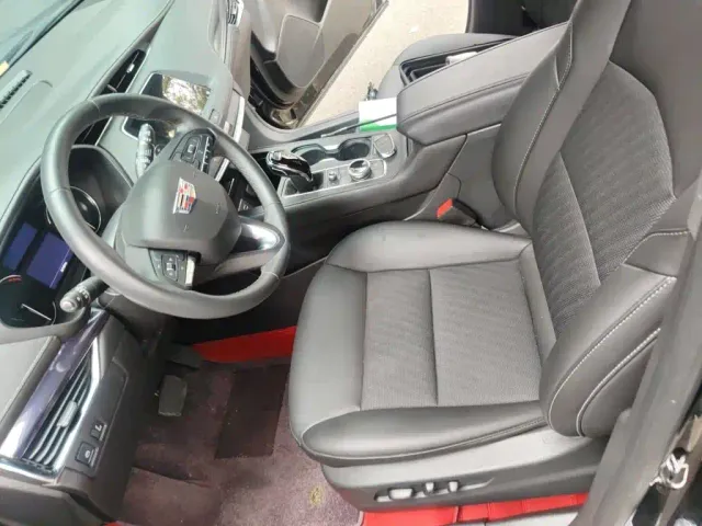 Cadillac XT4 — Фото автомобиля 11