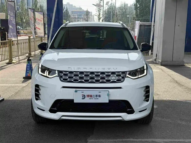 Land Rover Discovery Sport — Фото автомобиля 2