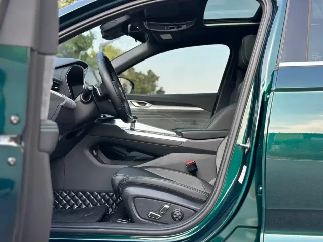 Geely Xingrui — Фото автомобиля 4