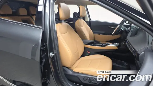 Kia EV6 — Фото автомобиля 24