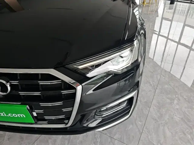Audi A6L — Фото автомобиля 23