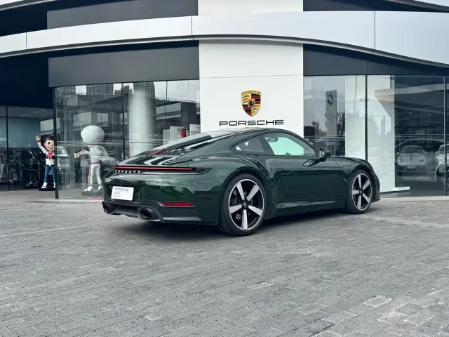 Porsche 911 — Фото автомобиля 8