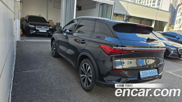 BYD Atto 3 — Фото автомобиля 2