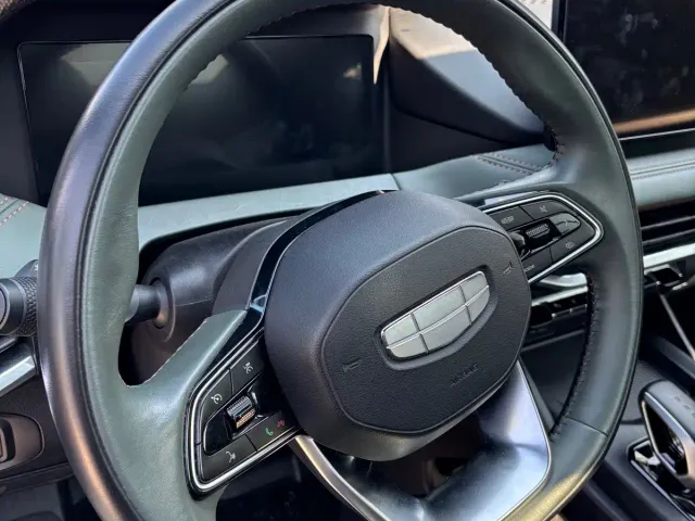 Geely Haoyue L — Фото автомобиля 18