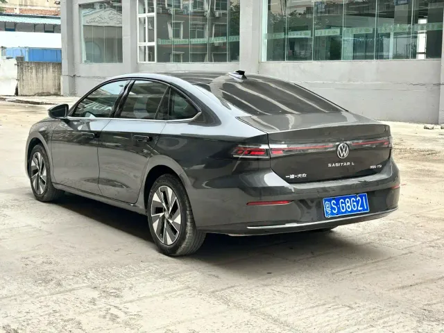 Volkswagen Sagitar — Фото автомобиля 7