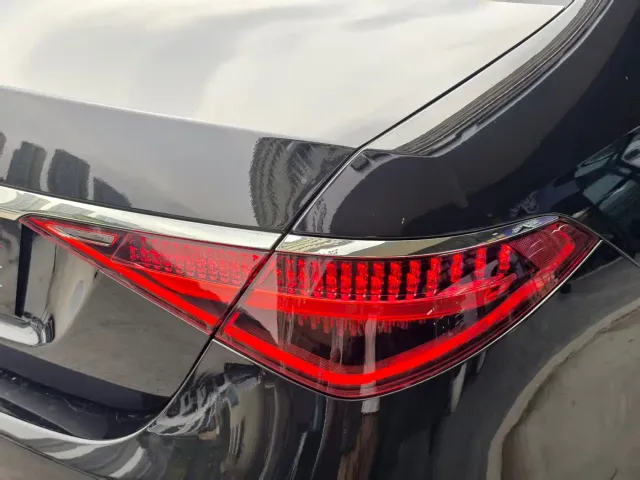 Mercedes-Benz S-Class — Фото автомобиля 15