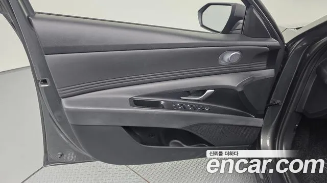 Hyundai Avante CN7 — Фото автомобиля 13