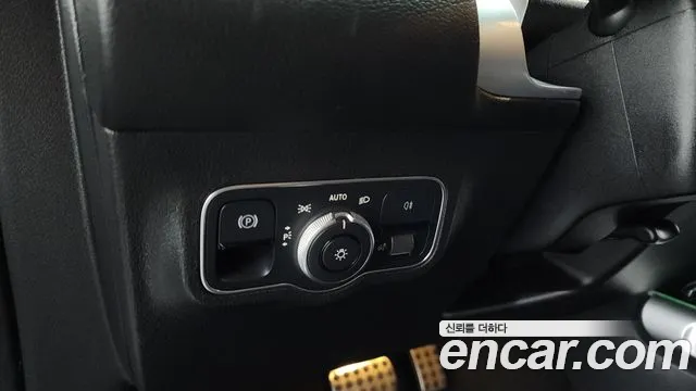 Mercedes-Benz GLB-Class — Фото автомобиля 28