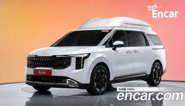 Фотография автомобиля — Kia Carnival