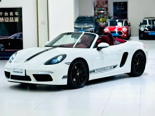 Фотография автомобиля — Porsche 718