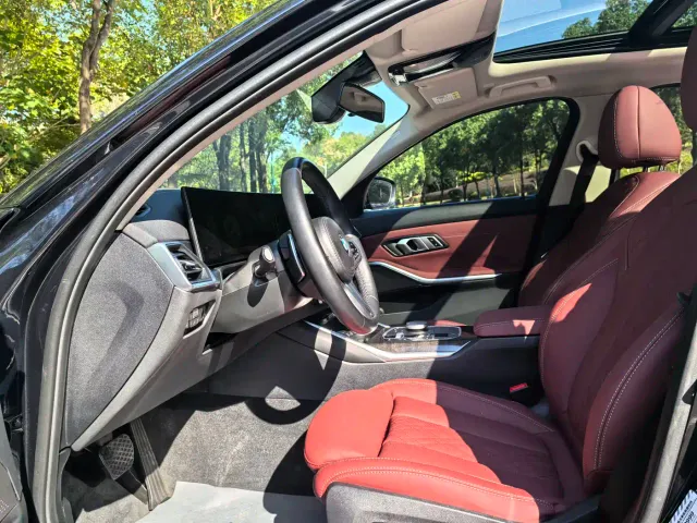 BMW 3 Series — Фото автомобиля 12