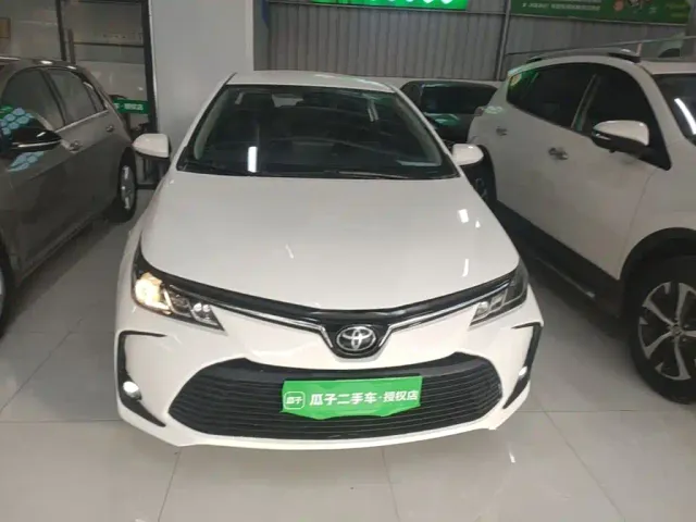Toyota Corolla — Фото автомобиля 2