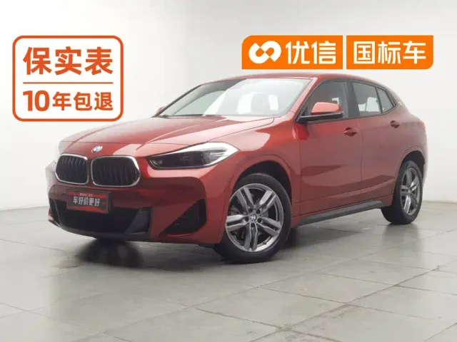 Фотография автомобиля — BMW X2