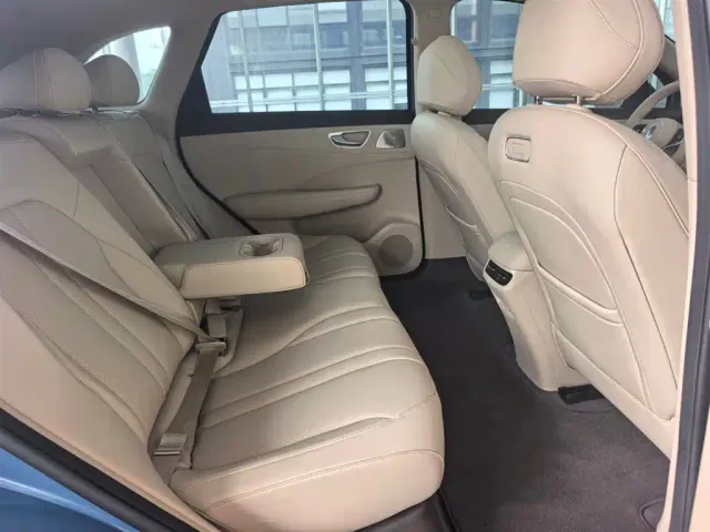 Shangjie SUV — Фото автомобиля 24