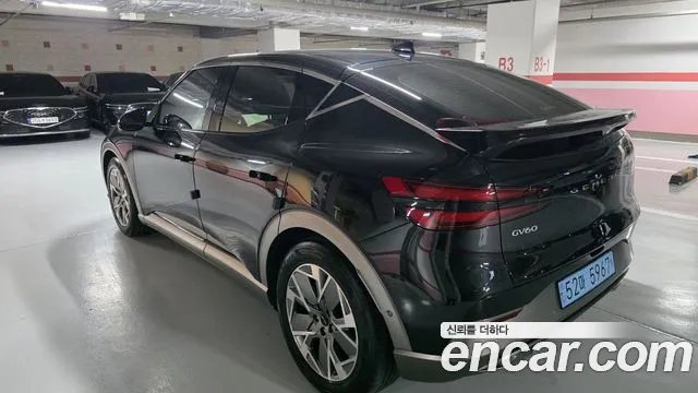 Genesis GV60 — Фото автомобиля 2