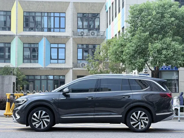 Volkswagen Talagon — Фото автомобиля 17