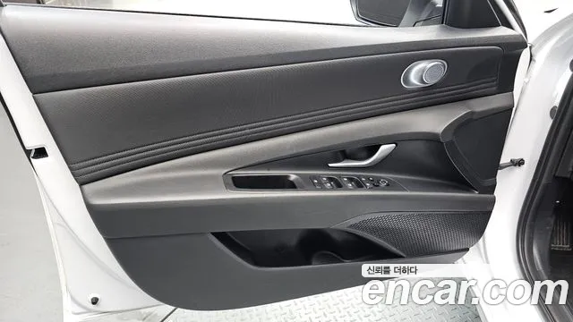 Hyundai AVANTE Avante (CN7) — Фото автомобиля 22
