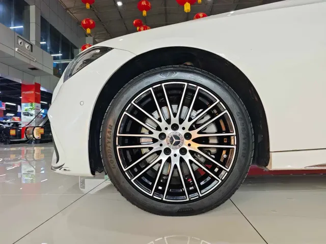 Mercedes-Benz C-Class — Фото автомобиля 5