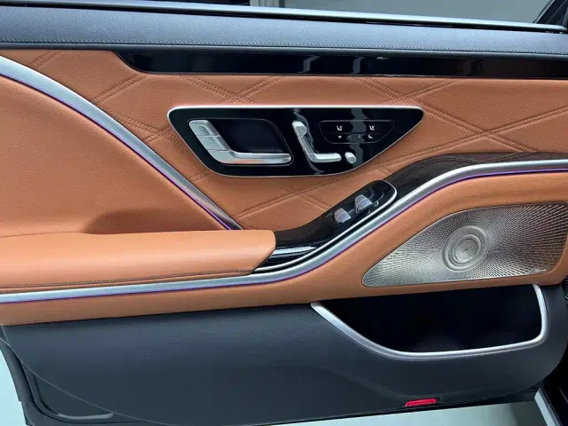 Mercedes-Benz Maybach S-Class — Фото автомобиля 13