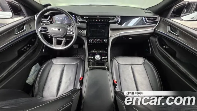 Jeep Cherokee WL — Фото автомобиля 10