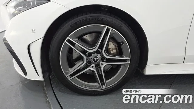 Mercedes-Benz CLS-Class — Фото автомобиля 5