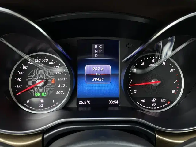Mercedes-Benz V-Class — Фото автомобиля 17