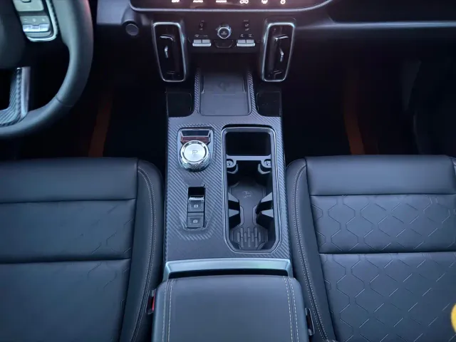 Haval Big Dog — Фото автомобиля 9