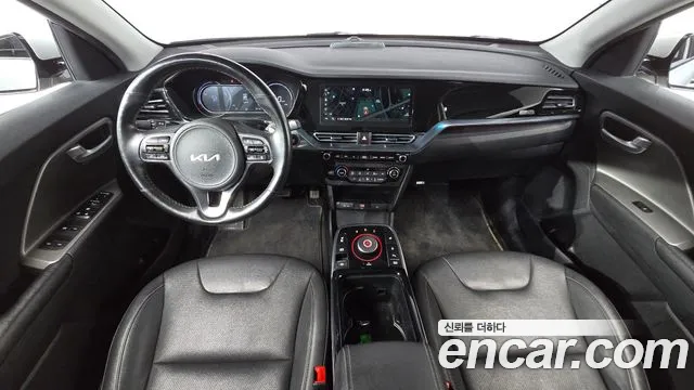 Kia Niro Niro Plus Air — Фото автомобиля 7