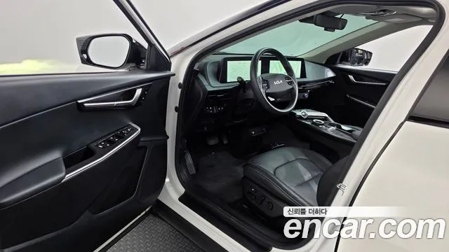 Kia EV6 — Фото автомобиля 15