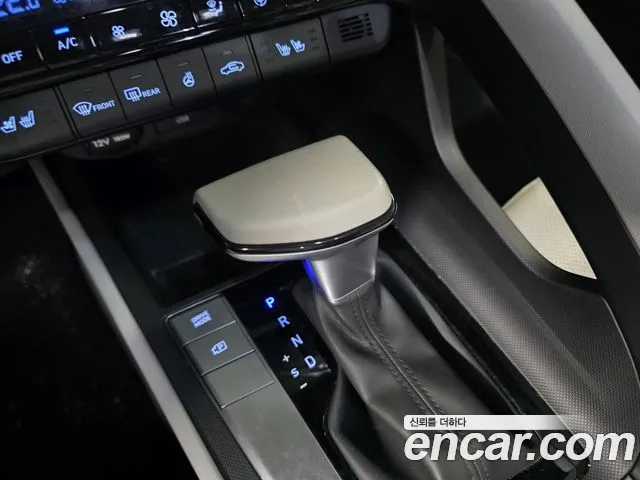 Hyundai AVANTE Avante (CN7) — Фото автомобиля 10