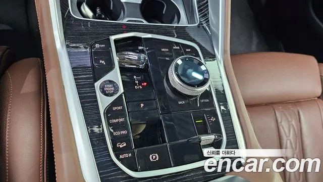 BMW X6 xDrive40i M Sport — Фото автомобиля 9