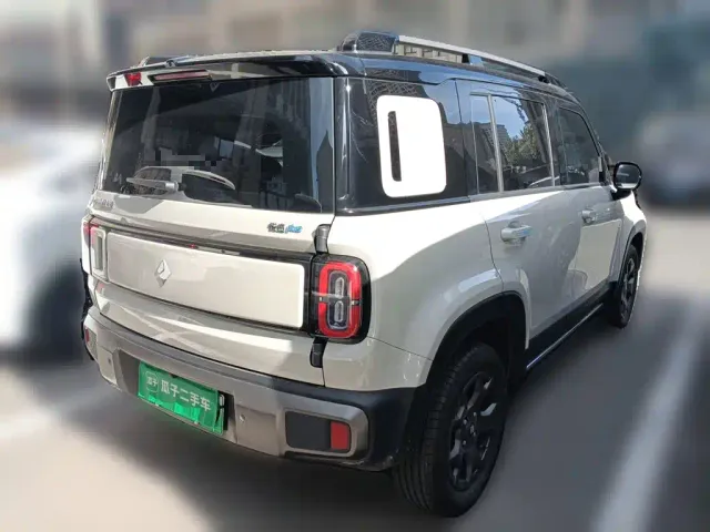 Baojun Yep Plus — Фото автомобиля 4