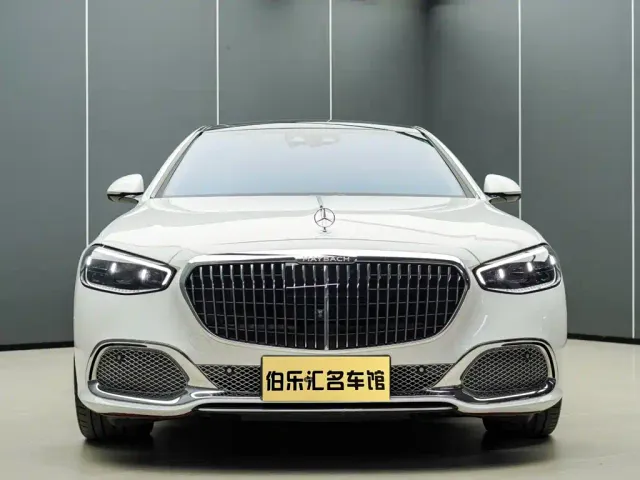 Mercedes-Benz Maybach S-Class — Фото автомобиля 20