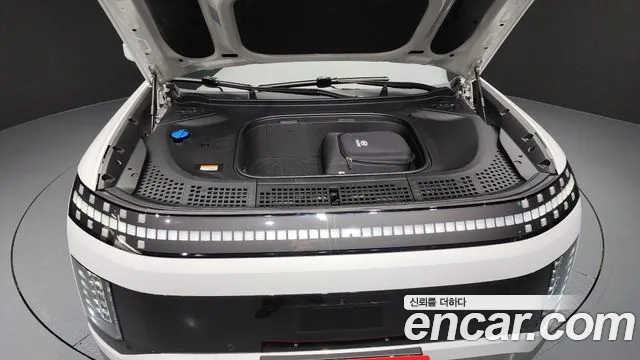 Hyundai Ioniq9 — Фото автомобиля 6