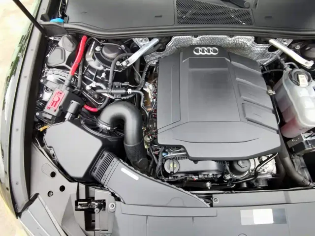 Audi A6L — Фото автомобиля 9