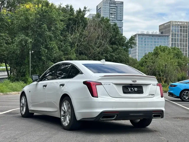 Cadillac CT5 — Фото автомобиля 5
