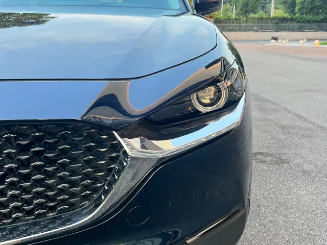 Mazda CX-30 — Фото автомобиля 9