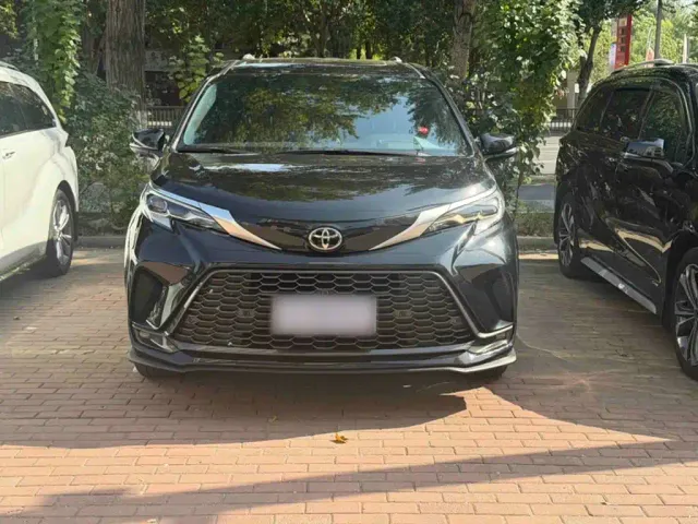 Toyota Granvia — Фото автомобиля 7
